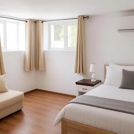 Apartmán 2 Bed - Sleeps 7 - Private Garden - Parking